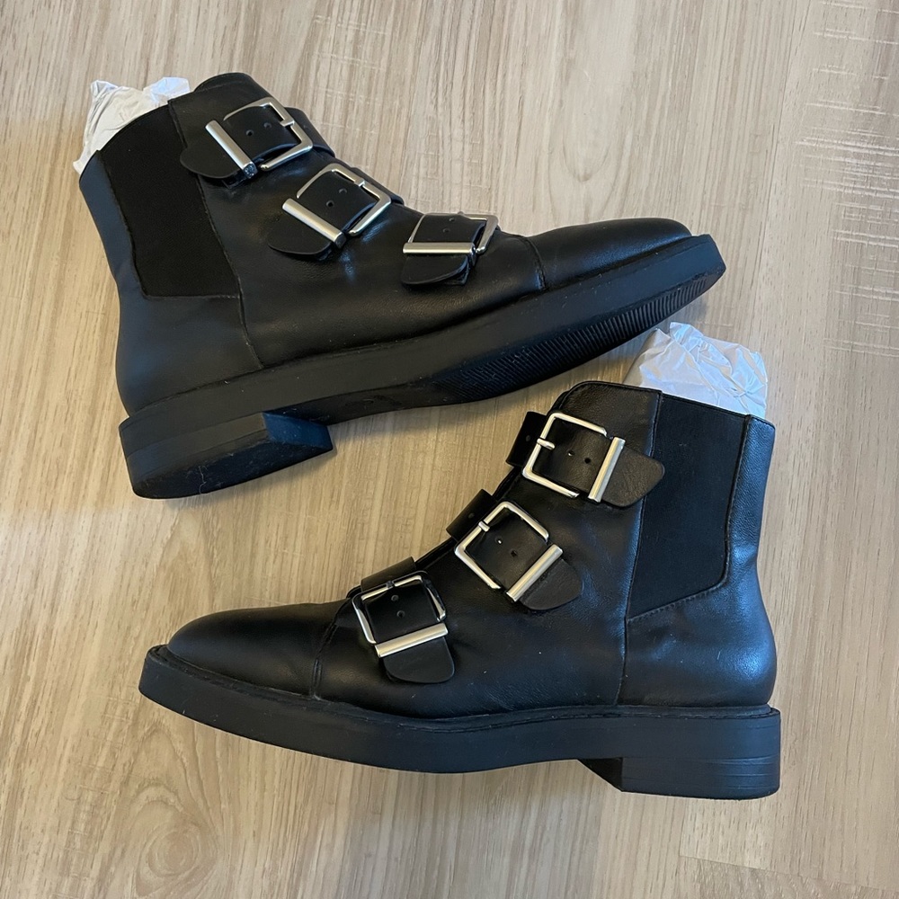 Reserved ankle boots black, size US 7.5/EU 38